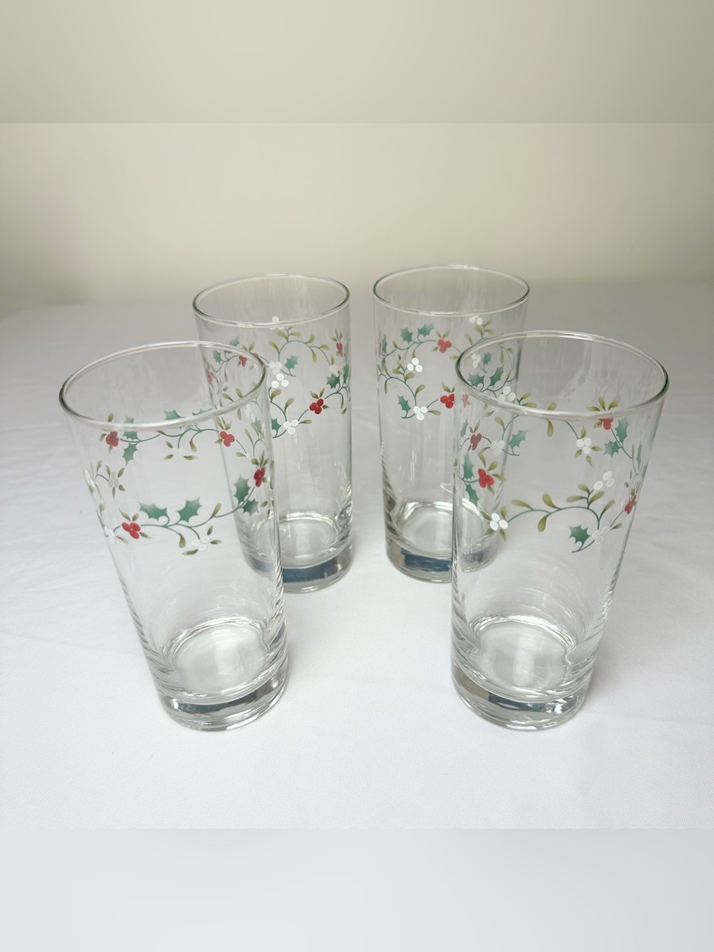 Set of 4 Pfaltzgraff Winterberry Cooler Glasses - Excellent Condition